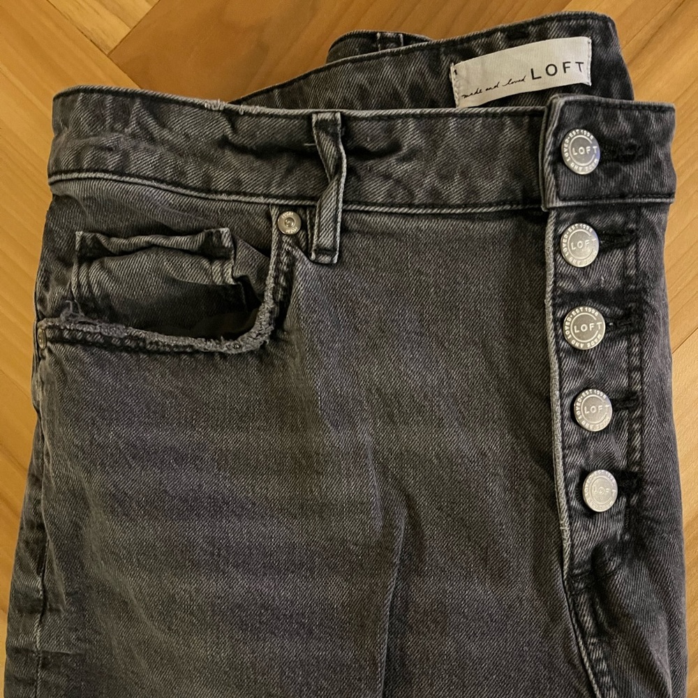 Loft Curvy High Waist Straight Crop